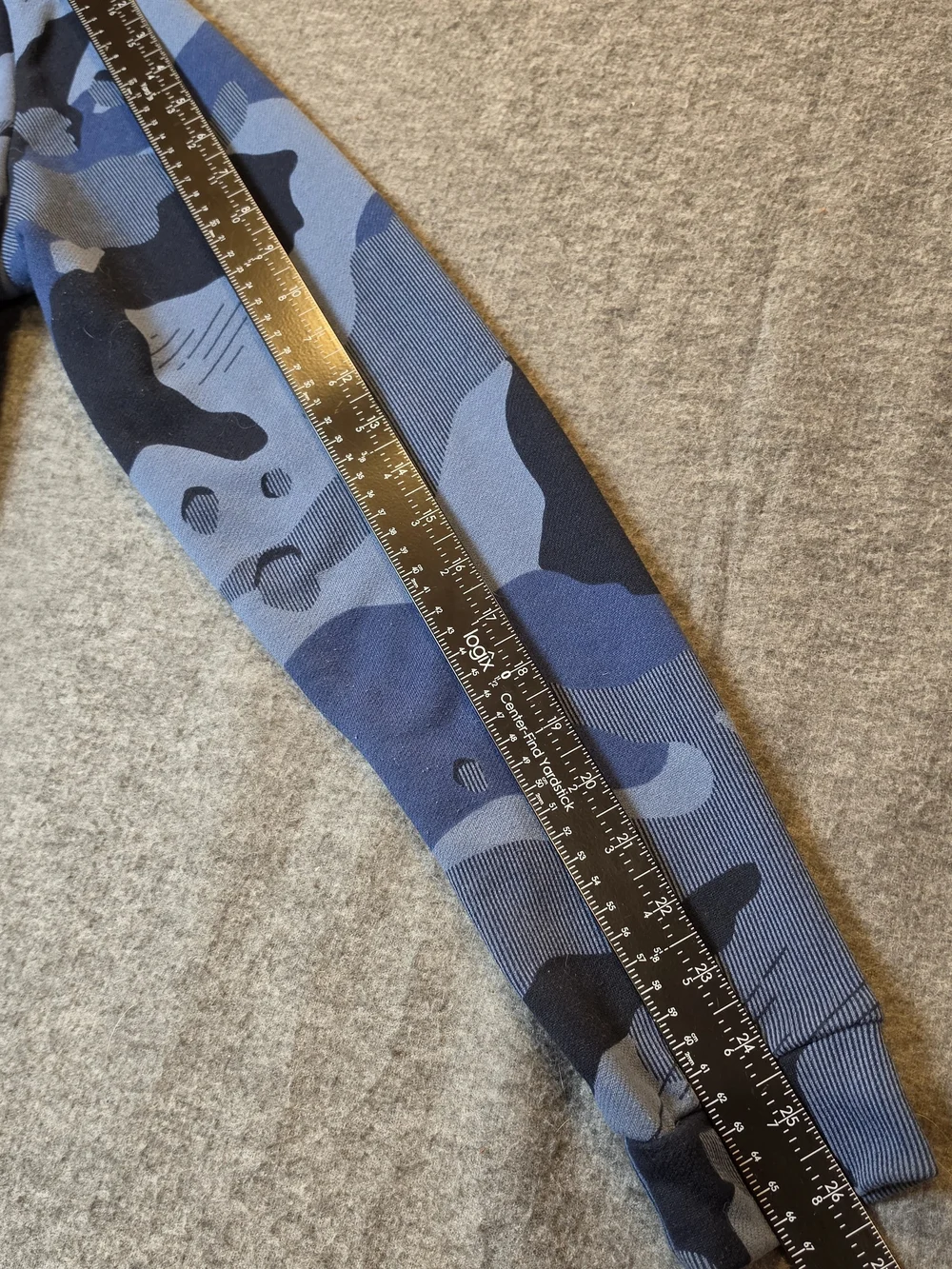 Nike Dri-Fit Mens Camo Hoodie Medium Blue Activewear Sporty Outdoor Athleisure